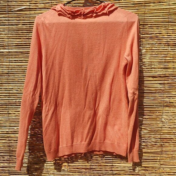 Wool blend Talbots Sweater ruffled neckline with full buttons. Size Small. Light - Picture 3 of 7